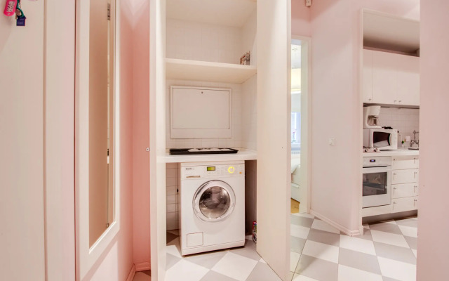 EasyGuest V Tsentre Moskvy na Lubyanke Flat