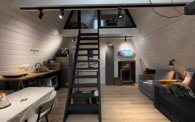 Частный дом с баней в лесу на берегу Истринского водохранилища