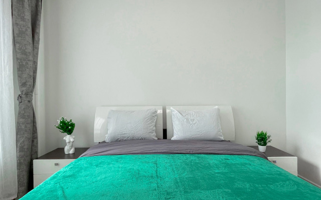 Апартаменты 2-к. Квартира 50 м² 2/25 эт.