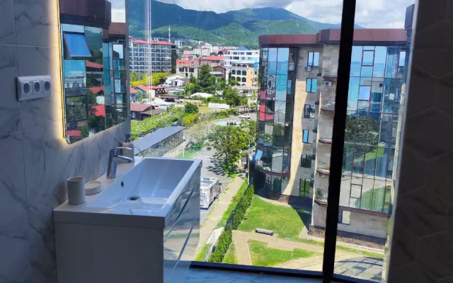 Prostornye S Vidom Na More Apartments