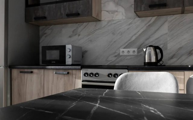 Апартаменты Видовая евро-двухкомнатная квартира возле микрохирургии глаза