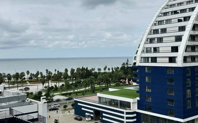 White Sails Apartments