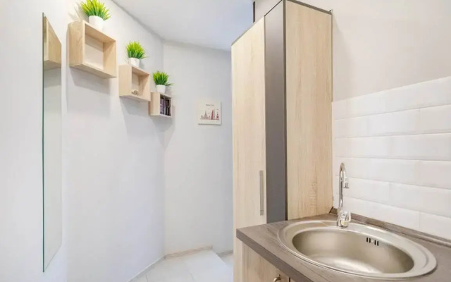 Apartments Studiya S Vidom Na Gorod V Zhk Pokolenie