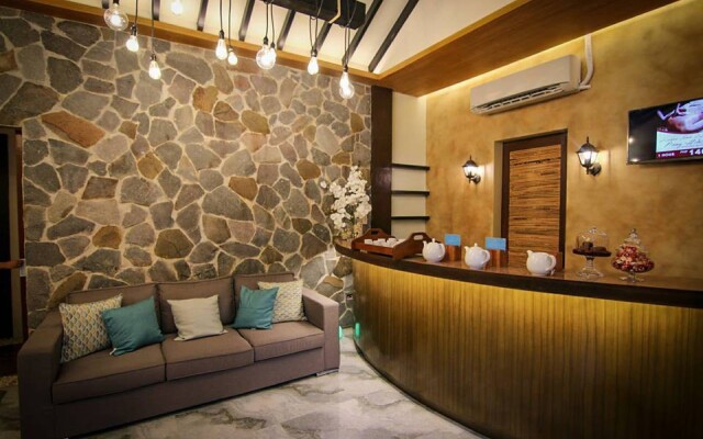 Dakak Park And Beach Resort Hotel