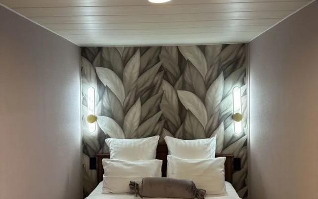 Na Pasechnoy 64 Flat