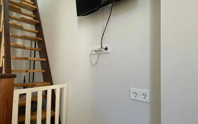 Stilnaya V 50 Metrakh Ot Morya Flat