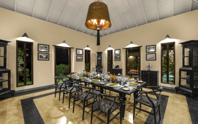 Mayurana by Edwards Collection Villa