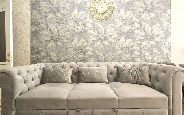 Raydas Na Pestova 5/1 Flat