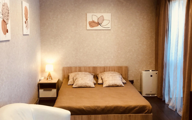 Uyutnaya studiya Apartments