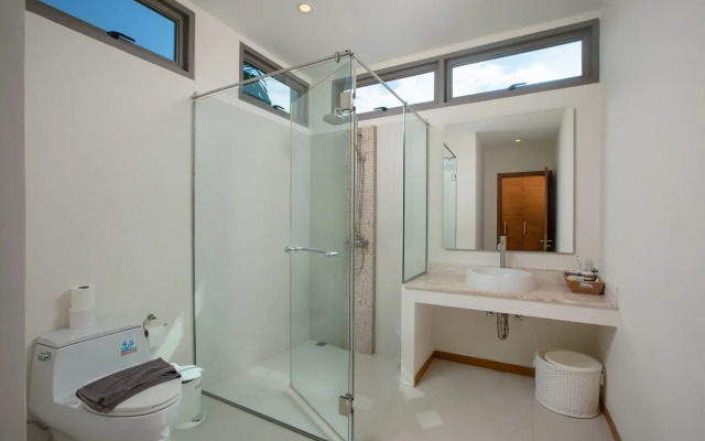 Raja 4BR Private Pool Villa