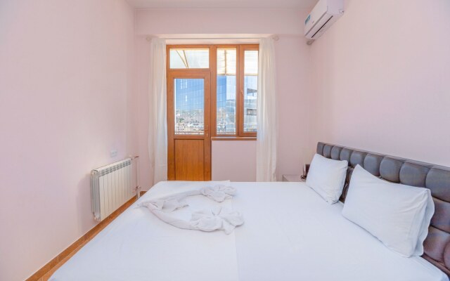 Stay Inn on Amiryan Str. 4/6-134 Apartments