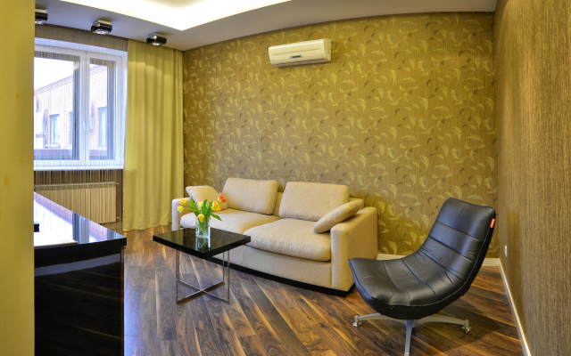  Boutique hotel Megapolis