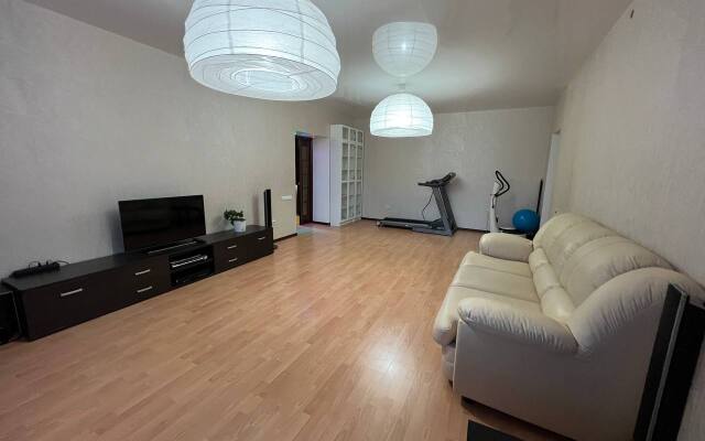 Апартаменты в центре на Аксакова