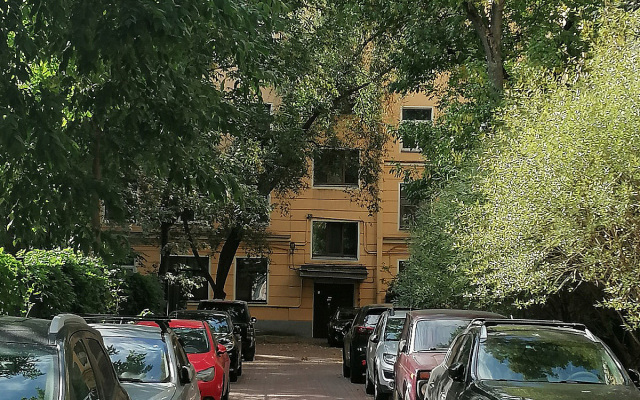 Dvukhkomnatnaya V Tsentre Goroda U Parka Flat