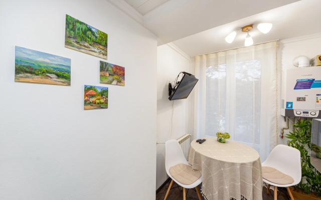 Apartamenty v parke u Steklannoj strui s vidom na gory