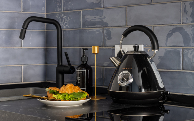 Квартира Студия с европейским характером и ярким интерьером