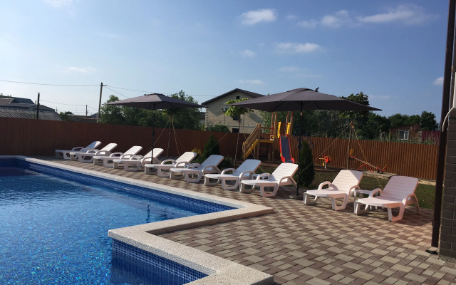 Air Azov Guest House