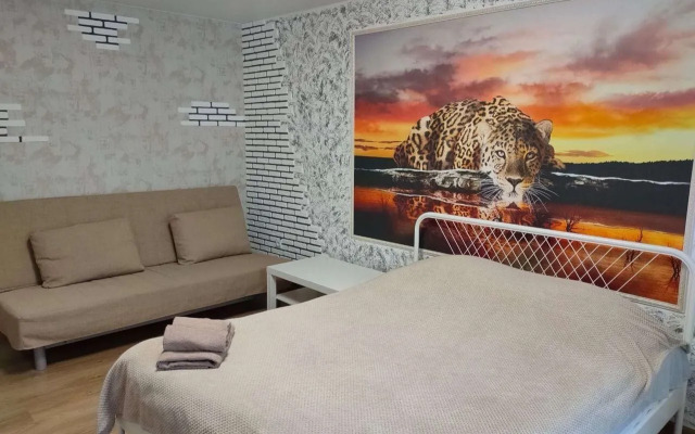 Na Industrialnoy 1B/3A Apartments
