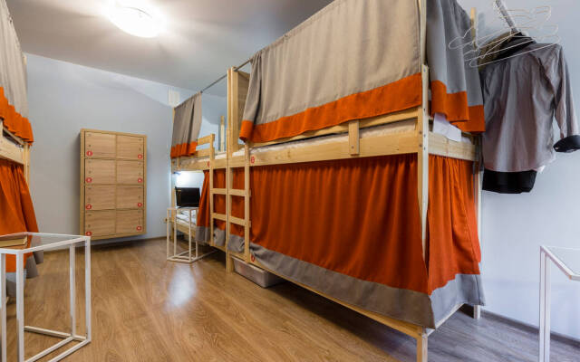 Like Hostel Saint-Petersburg Na Teatralnoj