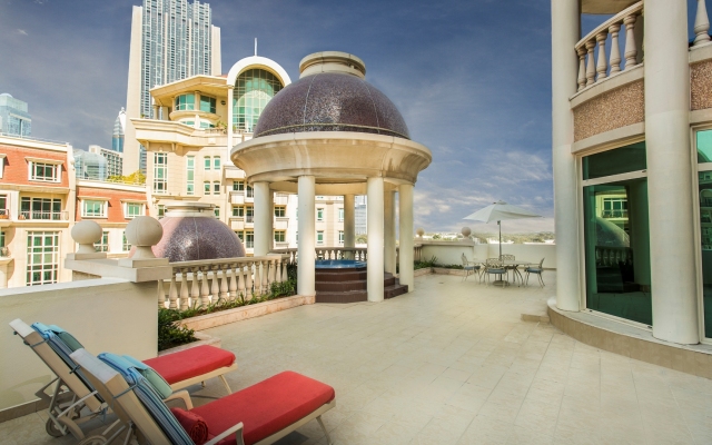 Roda Al Murooj Apartment & Residences