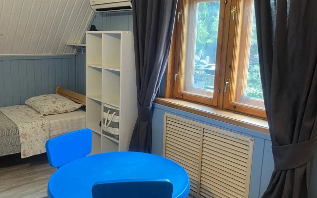 Uyutny Dom V Sosnovom Lesu Private house