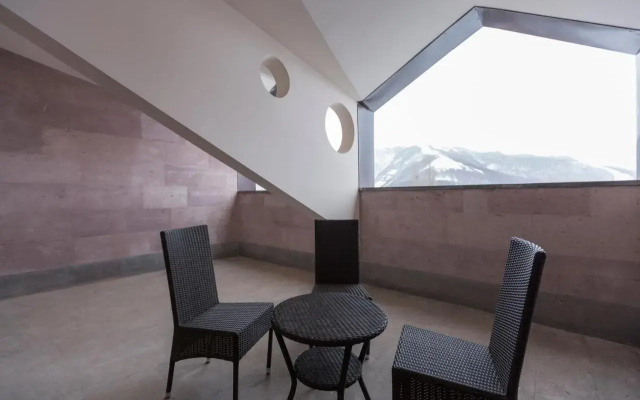 Armenia Hotel