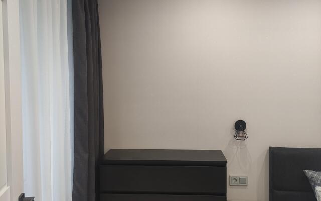 Dvukhkomnatnaya Kvartira V Samom Tsentre Flat