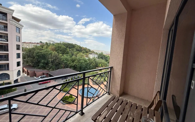 ZhK Green Park Apartments 1