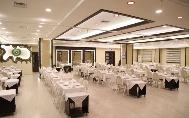 Отель Büyük Velic Hotel&Spa