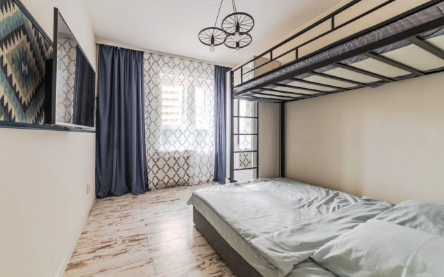 Na Petrovskom bulvare, 7 Flat