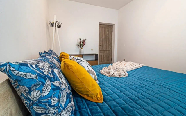 Квартира на Восточно-Кругликовской 28