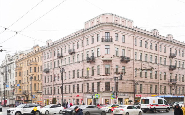 Квартира 1912 на Невском у Реки Фонтанки