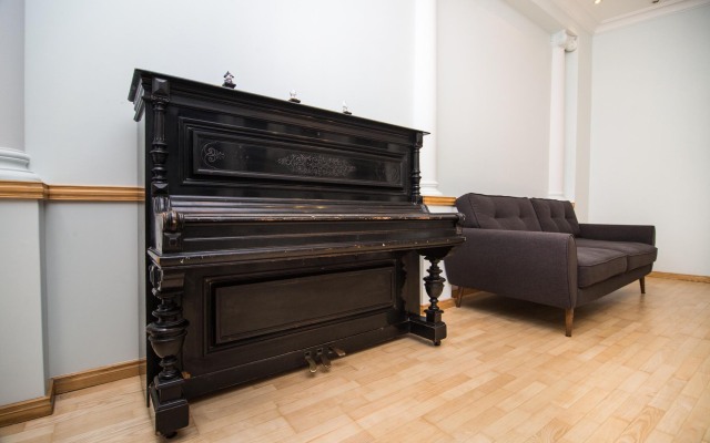 Апартаменты Апарт 24 у Эрмитажа с видом на реку Мойку