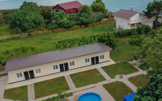 manushak Guest house