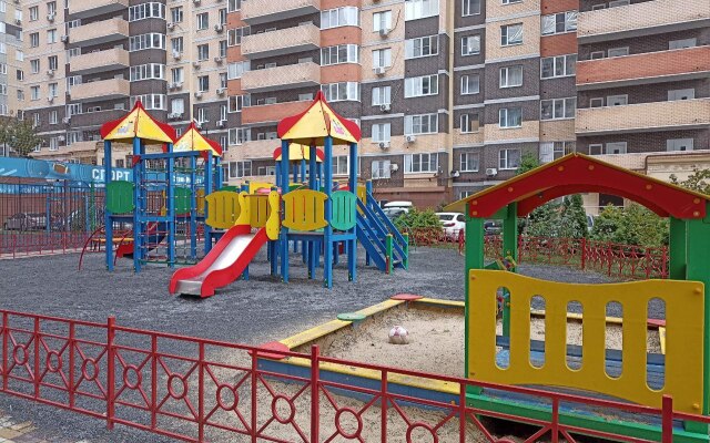 S Vidom Na Reku Don Flat Apartamenty