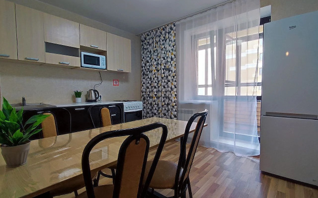 Uyutnaya Prostornaya V Novom ZHK Flat