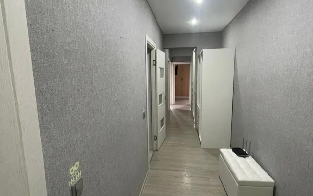 4 Apartments