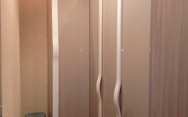 Квартира уютная студия в районе ЖД