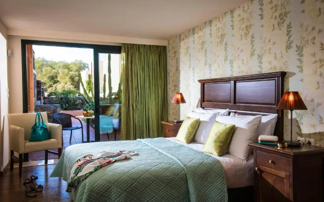 Koutrakis Suites Hotel