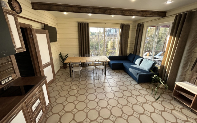 Частный дом Брусничный Коттедж с сауной