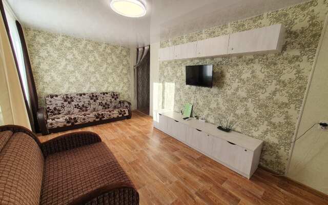 Na ulitse Obrucheva 6a Apartments