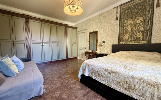 Anglijskij Shik Flat