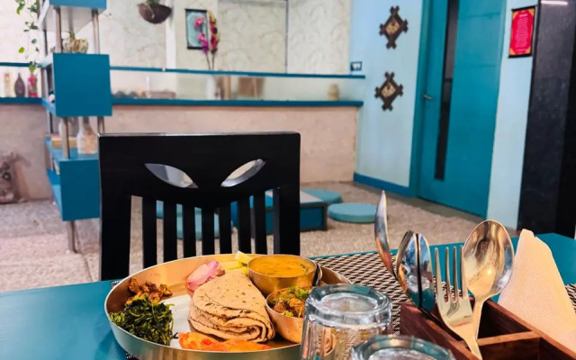 Blue Moon Residency Hotel & Restaurant Hotel