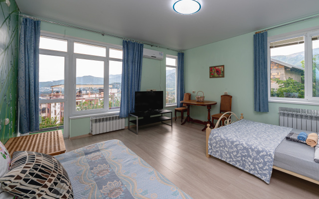Nad Yaltoj Guest house