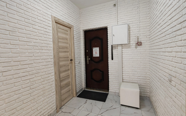 Metallurgov 106 Flat