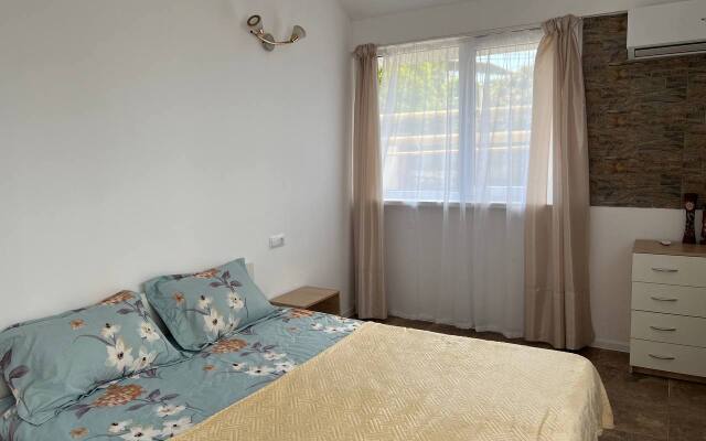 Апартаменты София с видом на море