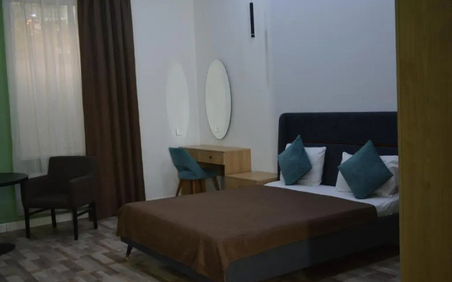 Perron Hotel
