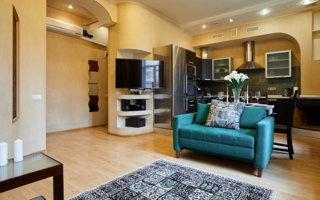 Апартаменты Уютная 3-комнатная квартира в самом центре