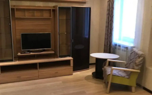 Квартира с Хорошим Ремонтом в Районе ЦУМ