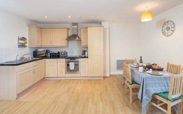 Ashleigh 2 bed apartment in the Centre of Watford